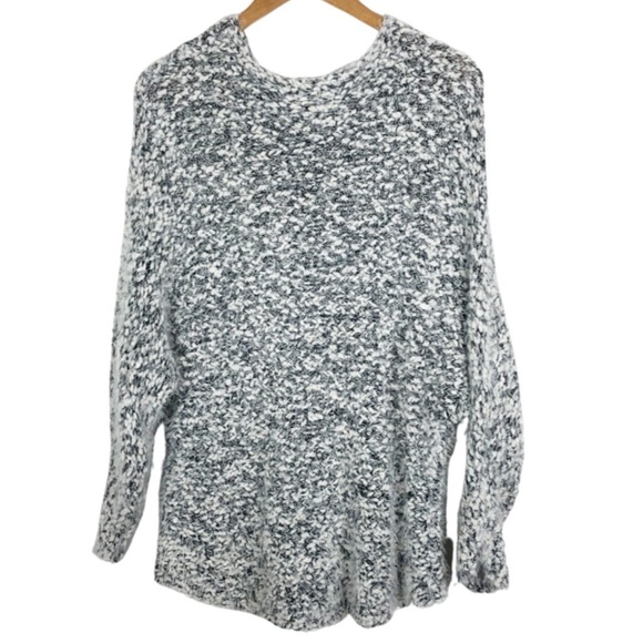 Nordstrom Women’s Lush Fuzzy Chunky Pullover Crewneck Grey Long Sleeve Sweater - Picture 2 of 16